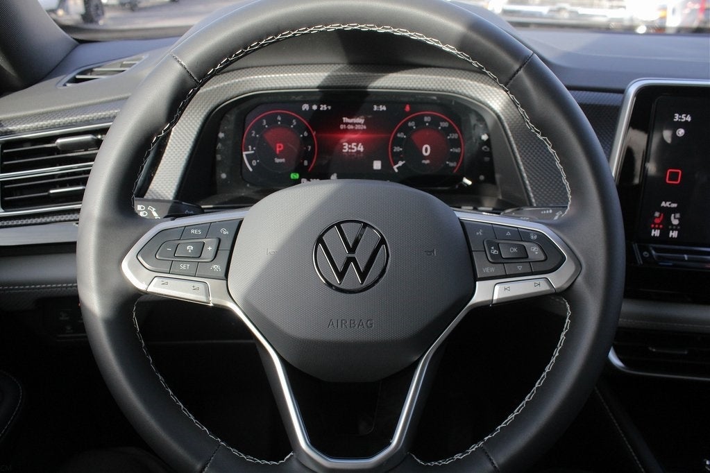 2024 Volkswagen Atlas Cross Sport 2.0T SEL